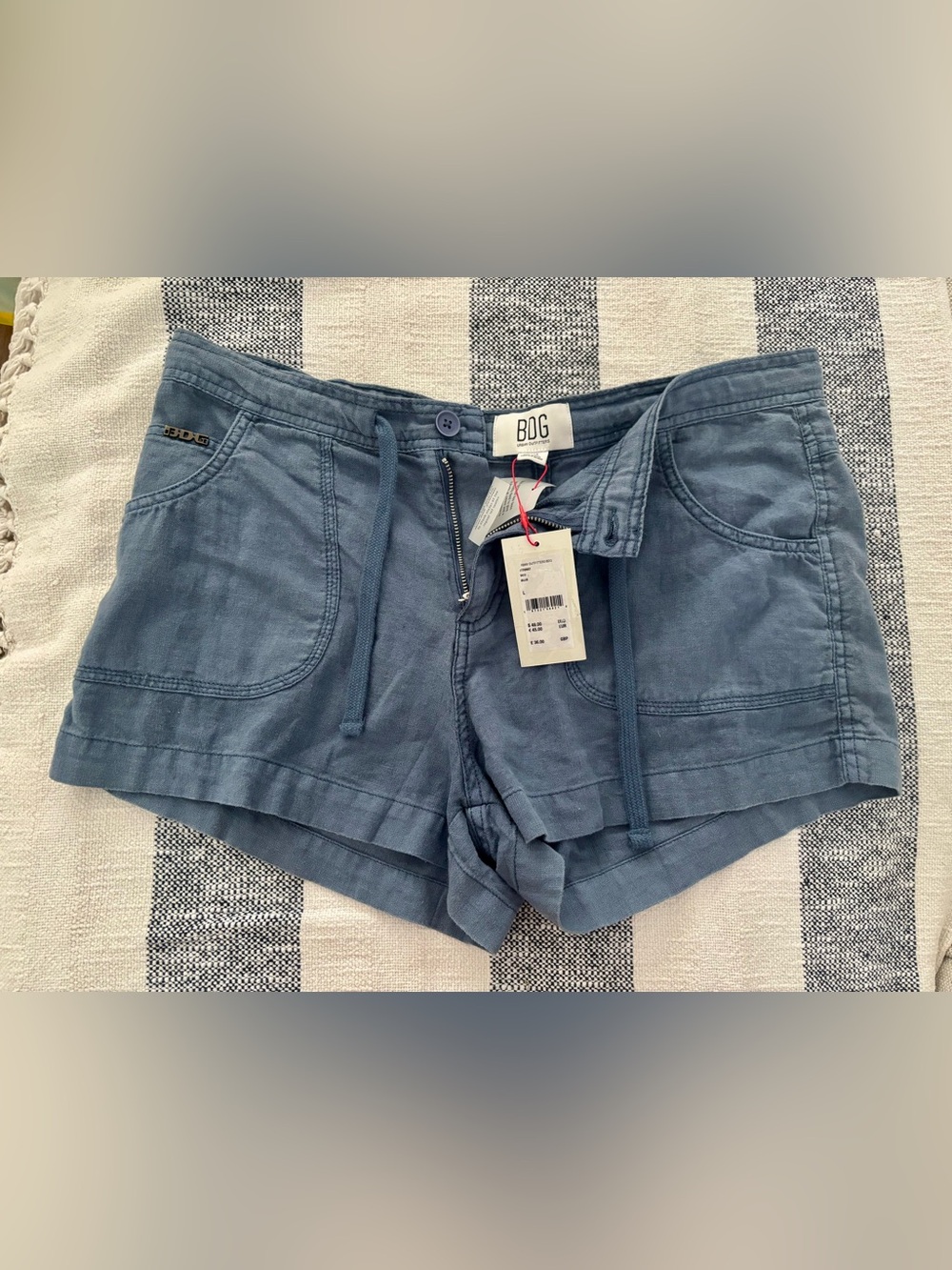 BDG Drawstring Shorts — NWT, large